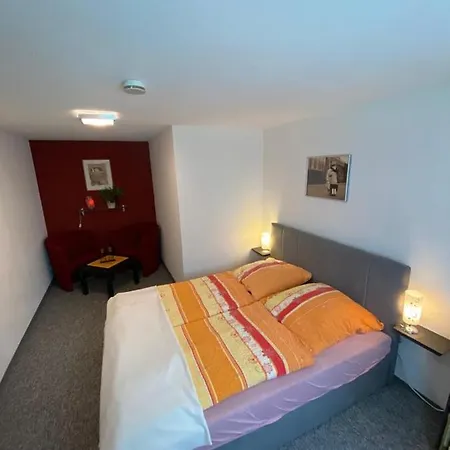 Ferienwohnung Witzig Inh Rita Weitmann Ingelheim am Rhein Exterior photo
